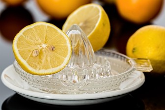 Citrom és citrusprés
